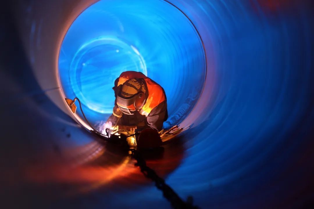 How to avoid the risk of limited confined space operation